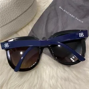 Balenciaga | Accessories | Balenciaga Sunglasses Msrp 45  display picture 2